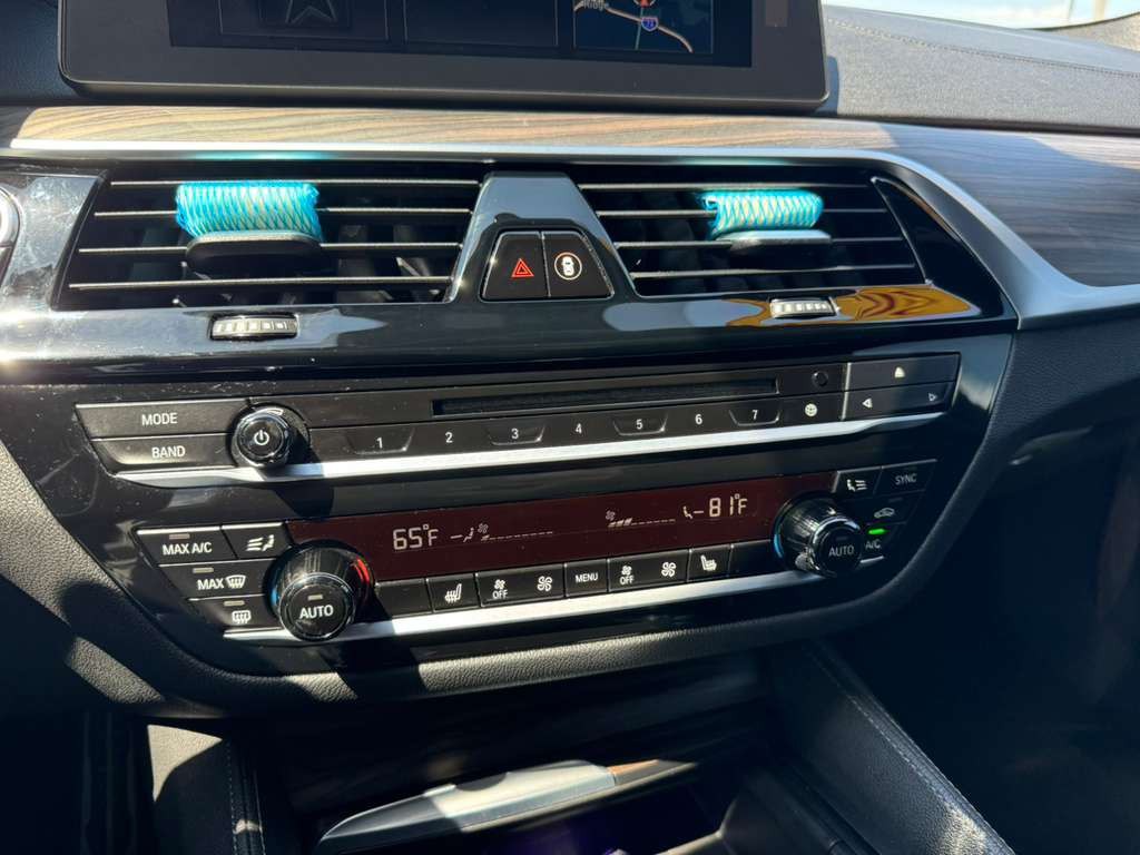 2018 BMW 5 Series Image 28