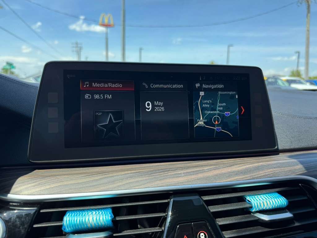 2018 BMW 5 Series Image 29