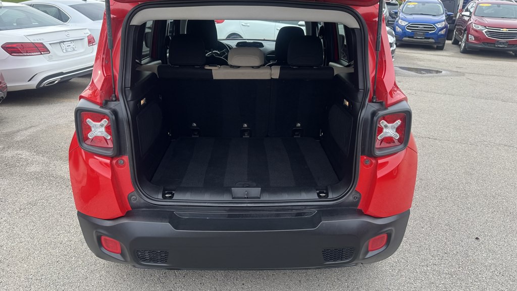 2015 Jeep Renegade Image 11