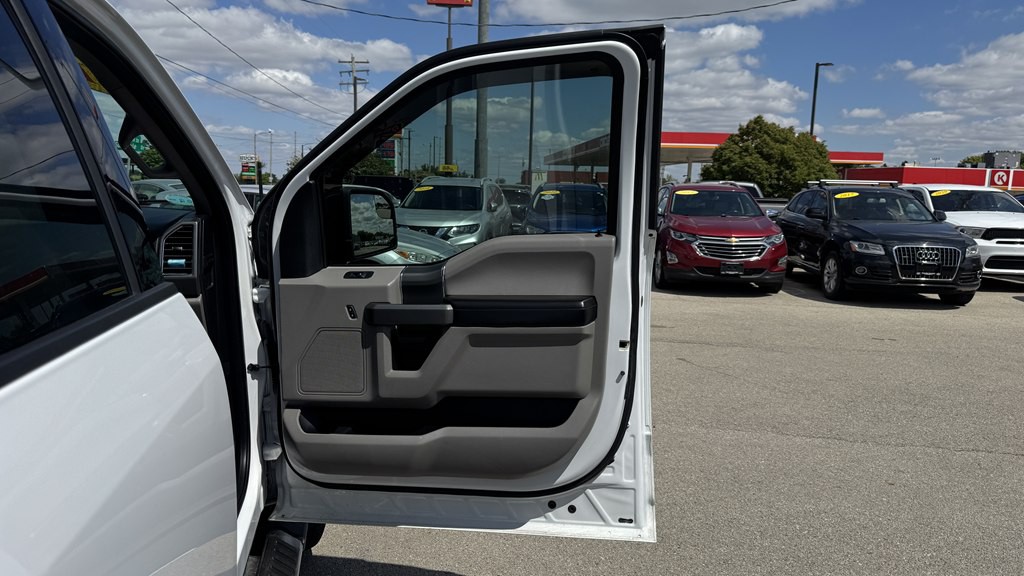 2016 Ford F-150 Image 26