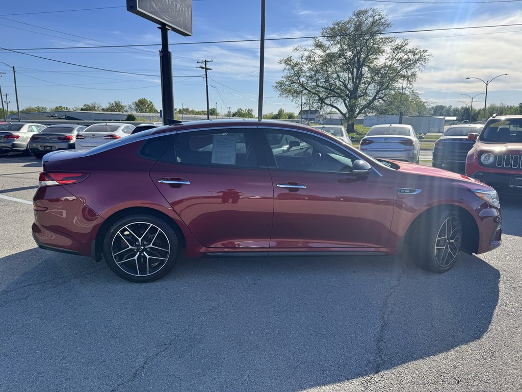 2019 Kia Optima Image 8