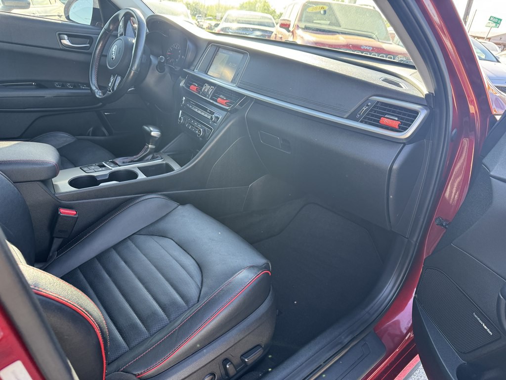 2019 Kia Optima Image 12