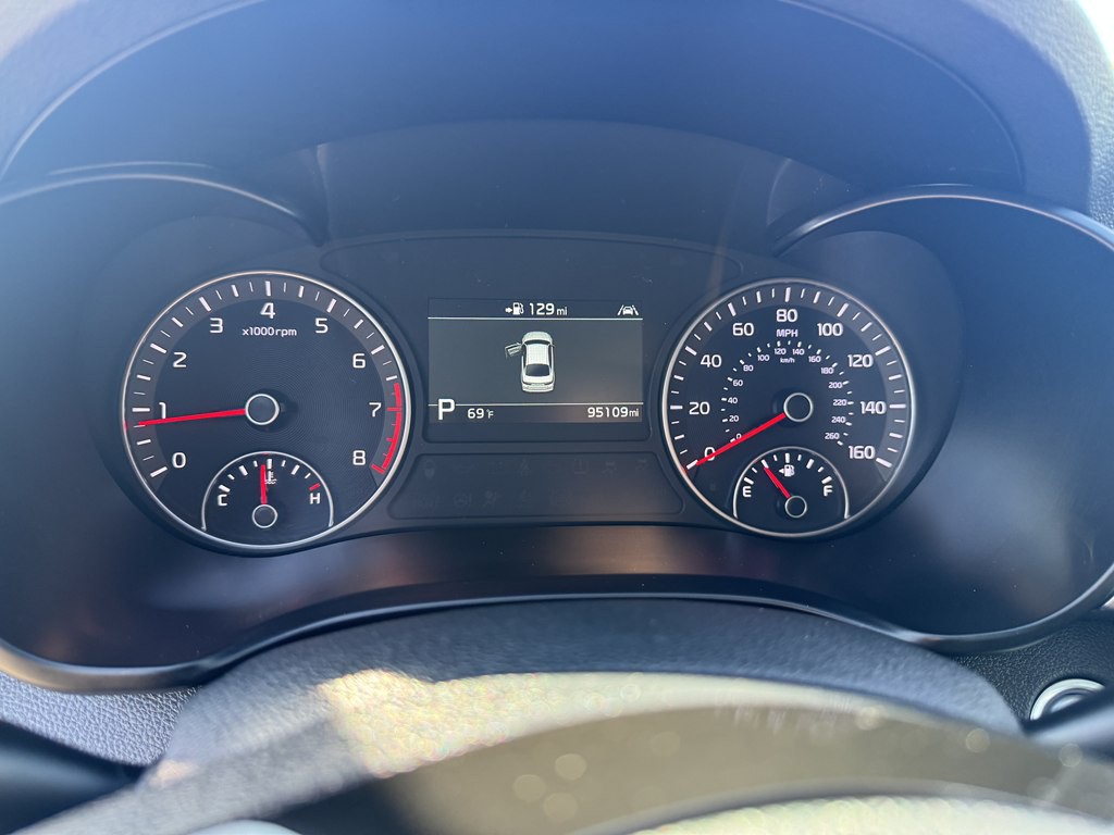 2019 Kia Optima Image 26