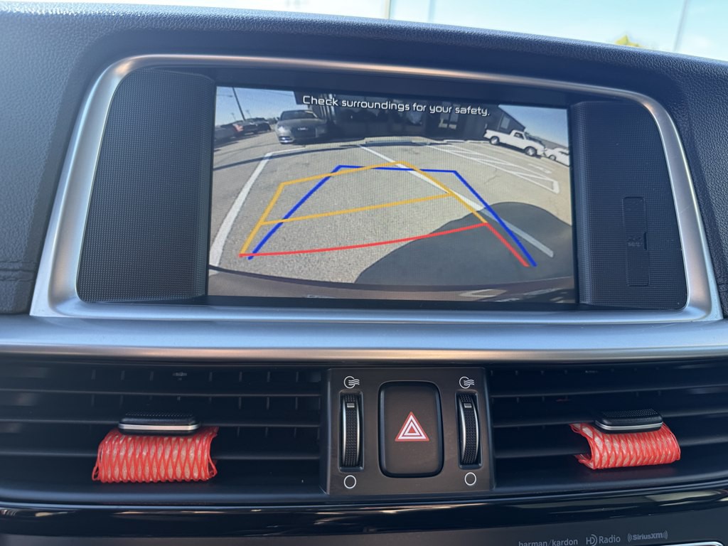 2019 Kia Optima Image 30