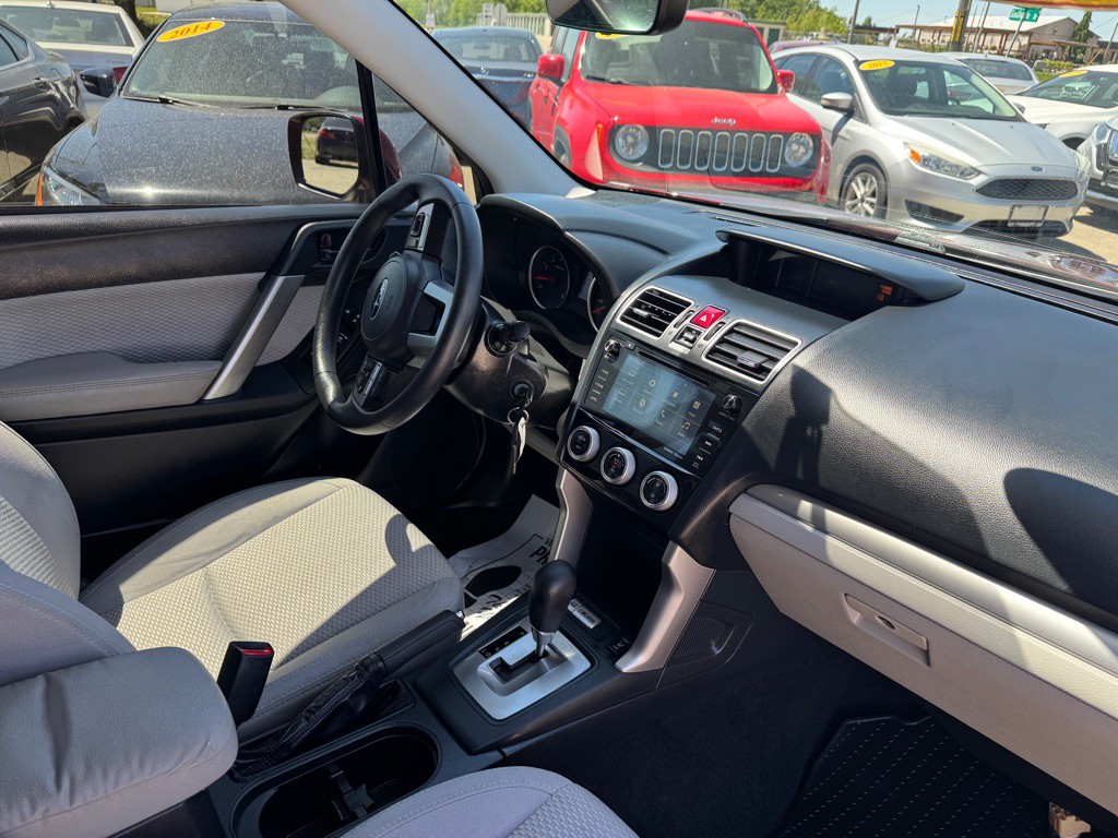 2018 Subaru Forester Image 13