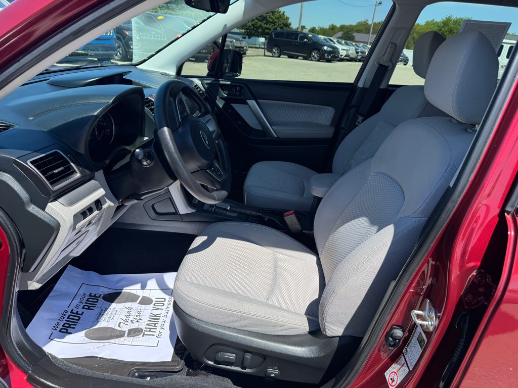2018 Subaru Forester Image 22