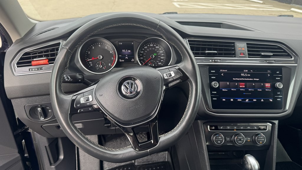 2021 Volkswagen Tiguan Image 25