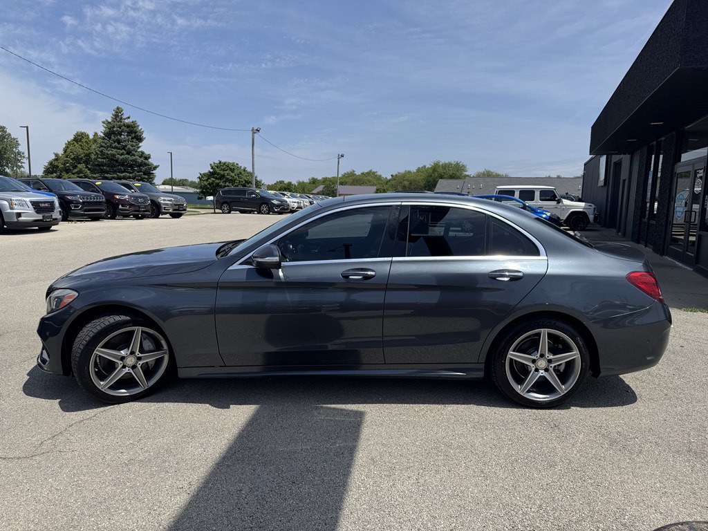 2015 Mercedes-Benz C-Class Image 4