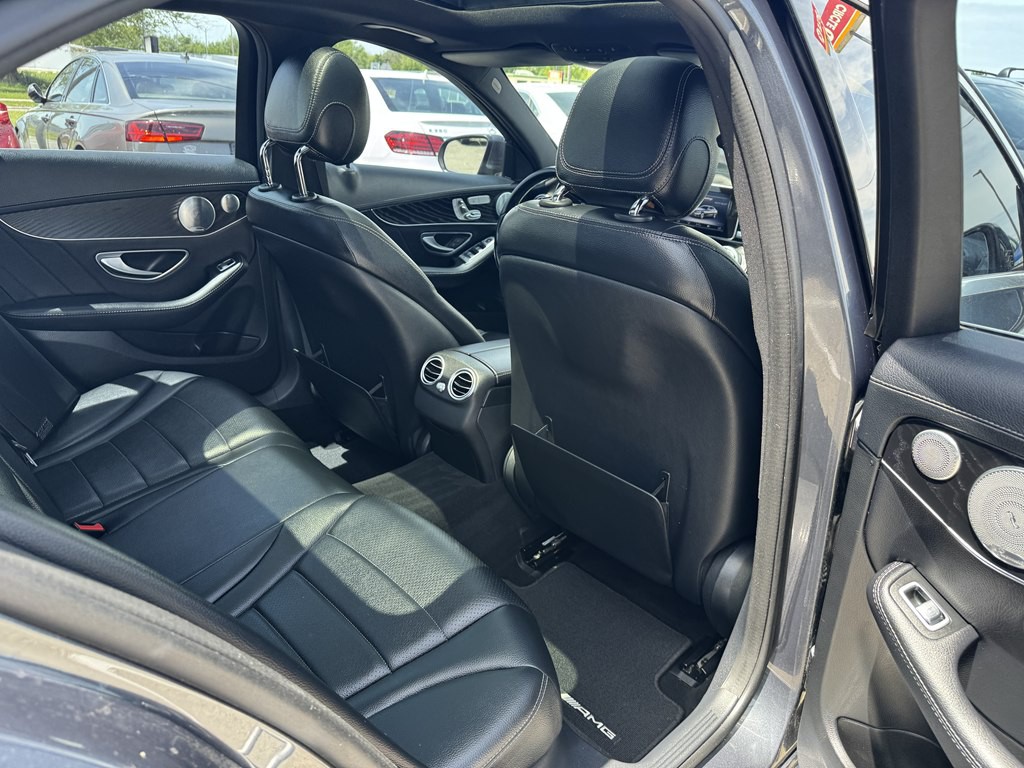 2015 Mercedes-Benz C-Class Image 15