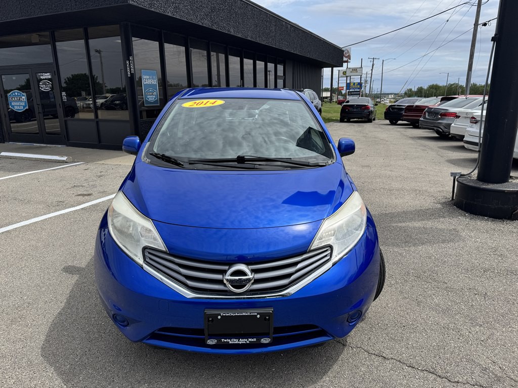2014 Nissan Versa Image 2