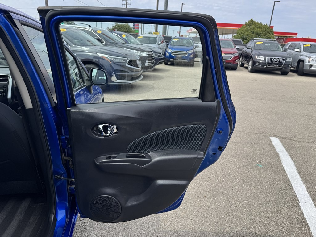 2014 Nissan Versa Image 17