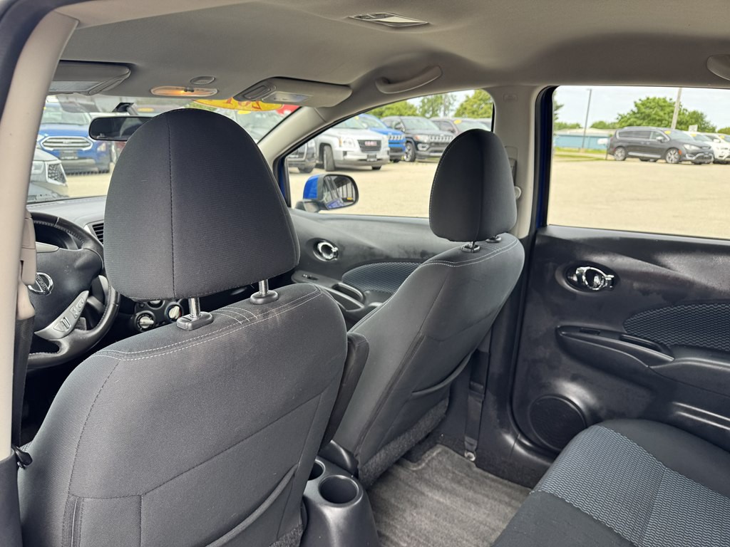 2014 Nissan Versa Image 19