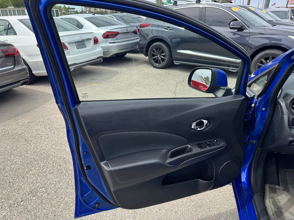 2014 Nissan Versa Image 24