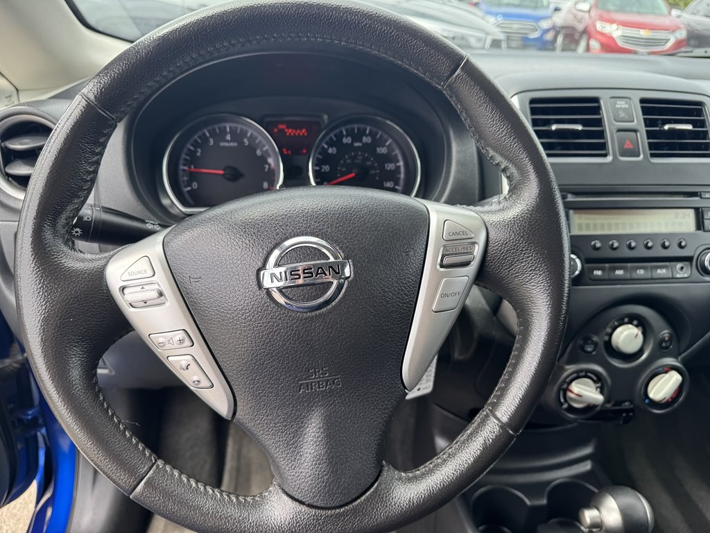 2014 Nissan Versa Image 25