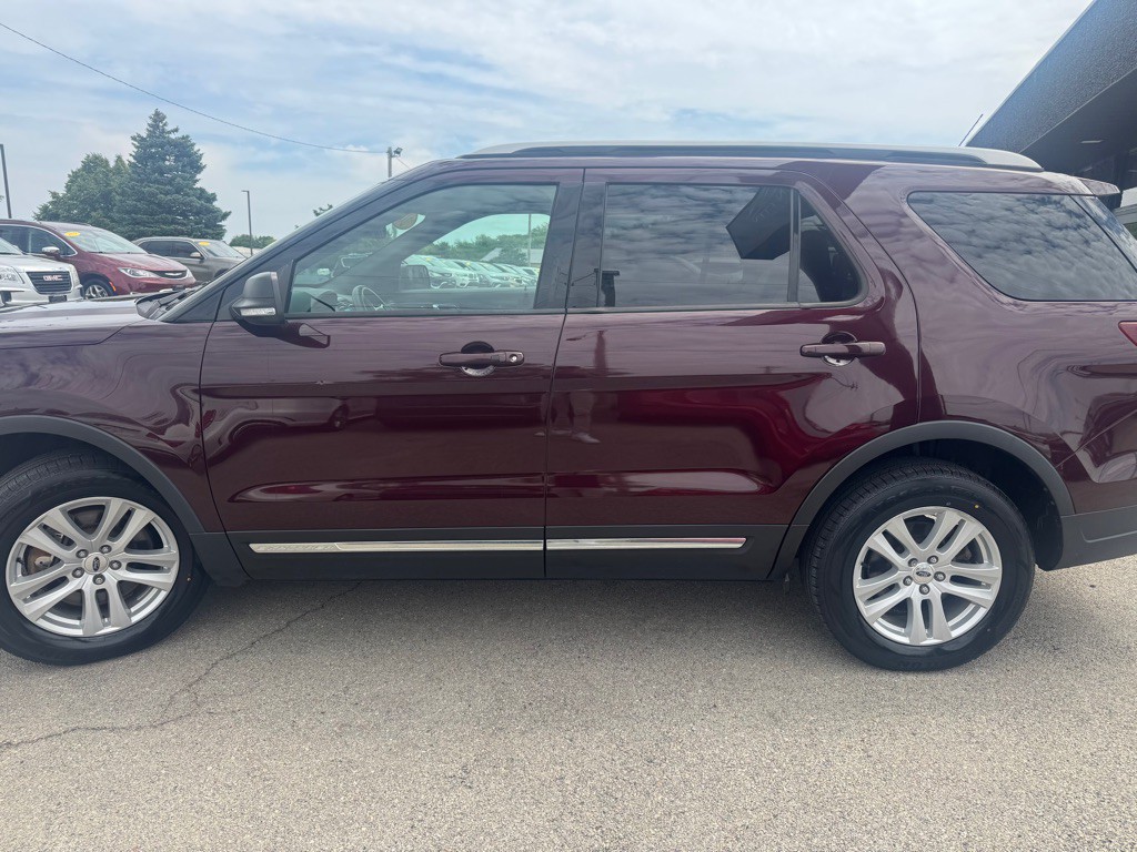 2019 Ford Explorer Image 5