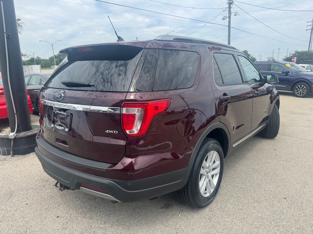 2019 Ford Explorer Image 8