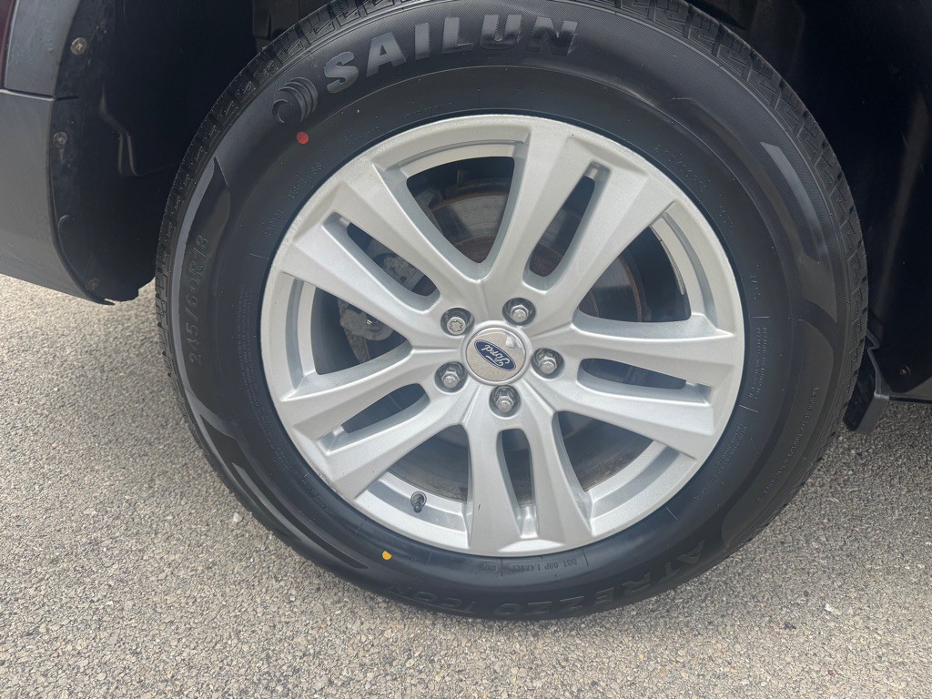 2019 Ford Explorer Image 11