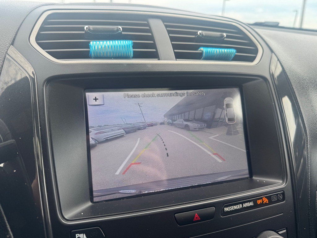 2019 Ford Explorer Image 32