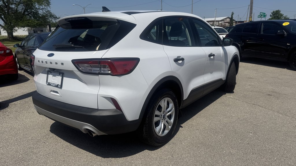 2022 Ford Escape Image 8