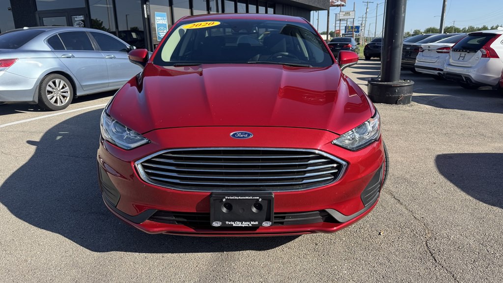 2020 Ford Fusion Image 3