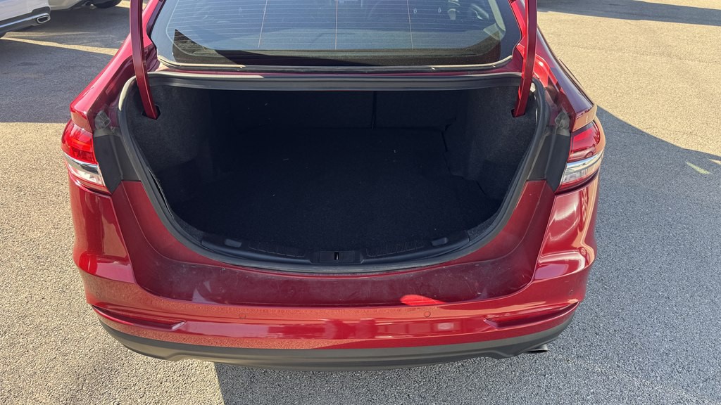 2020 Ford Fusion Image 11