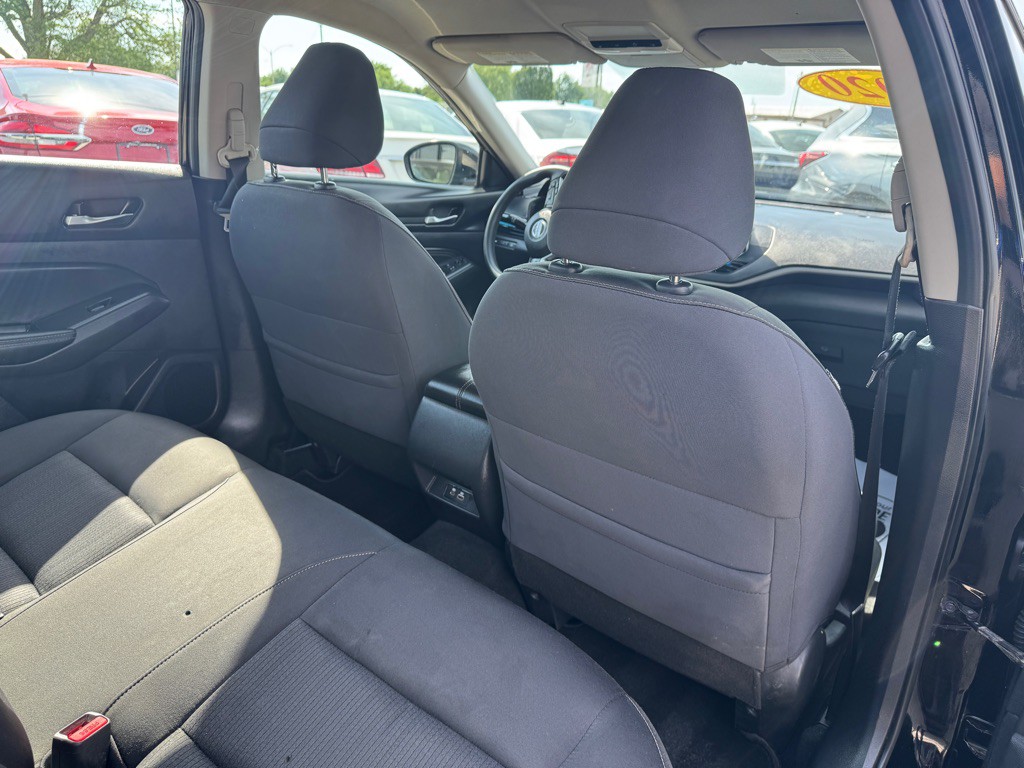 2020 Nissan Altima Image 16