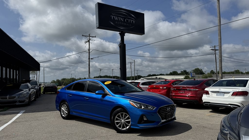2018 Hyundai Sonata Image 1
