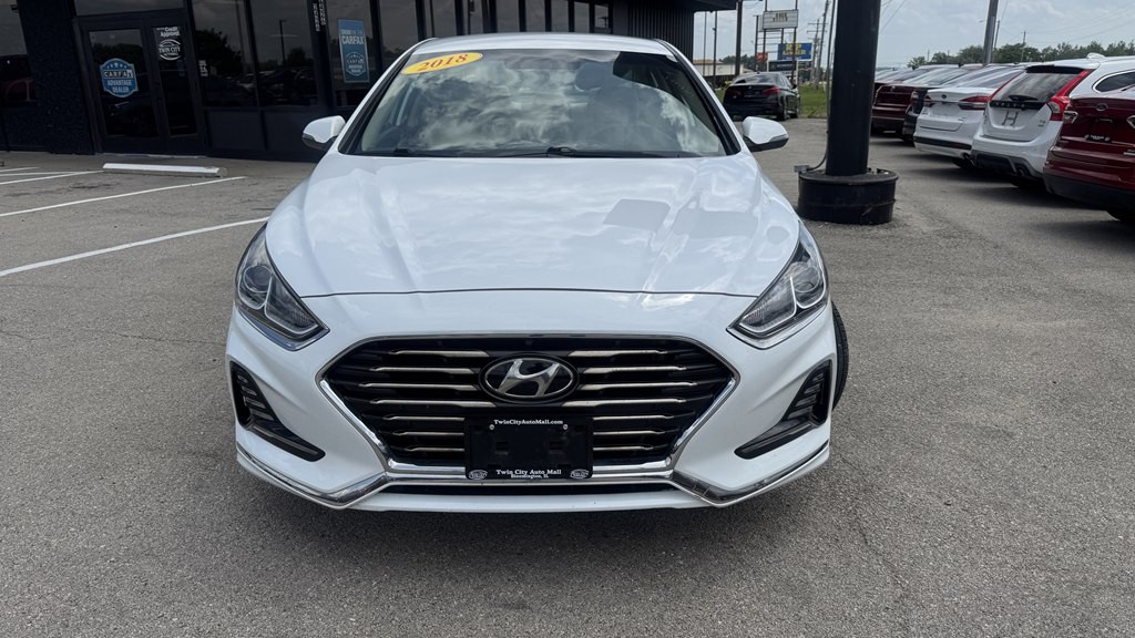 2018 Hyundai Sonata Image 3
