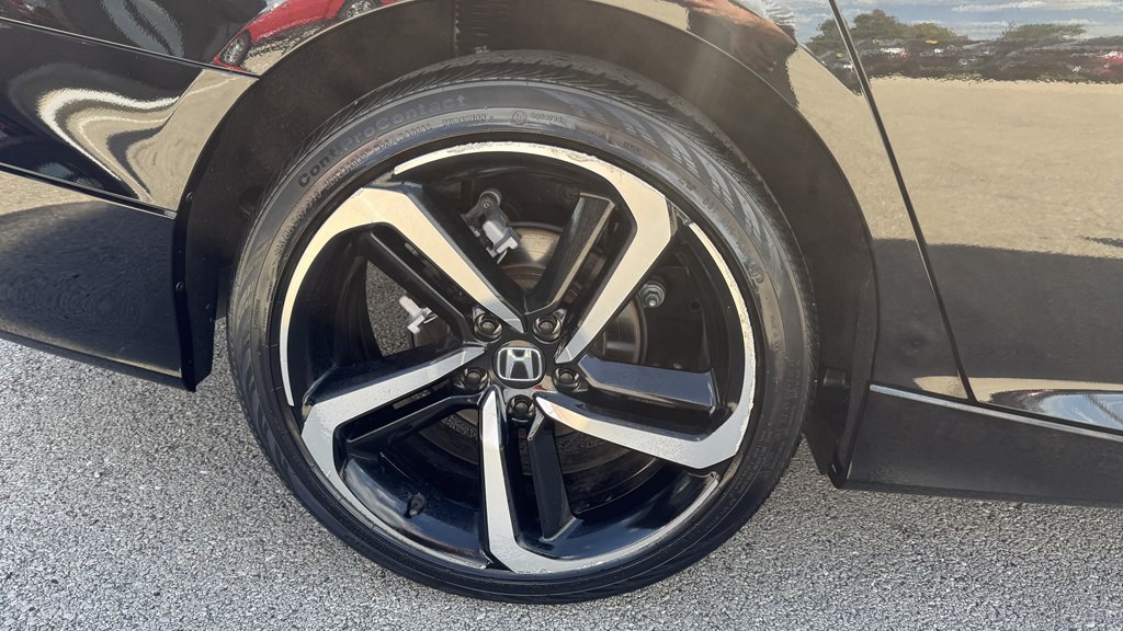 2022 Honda Accord Image 12