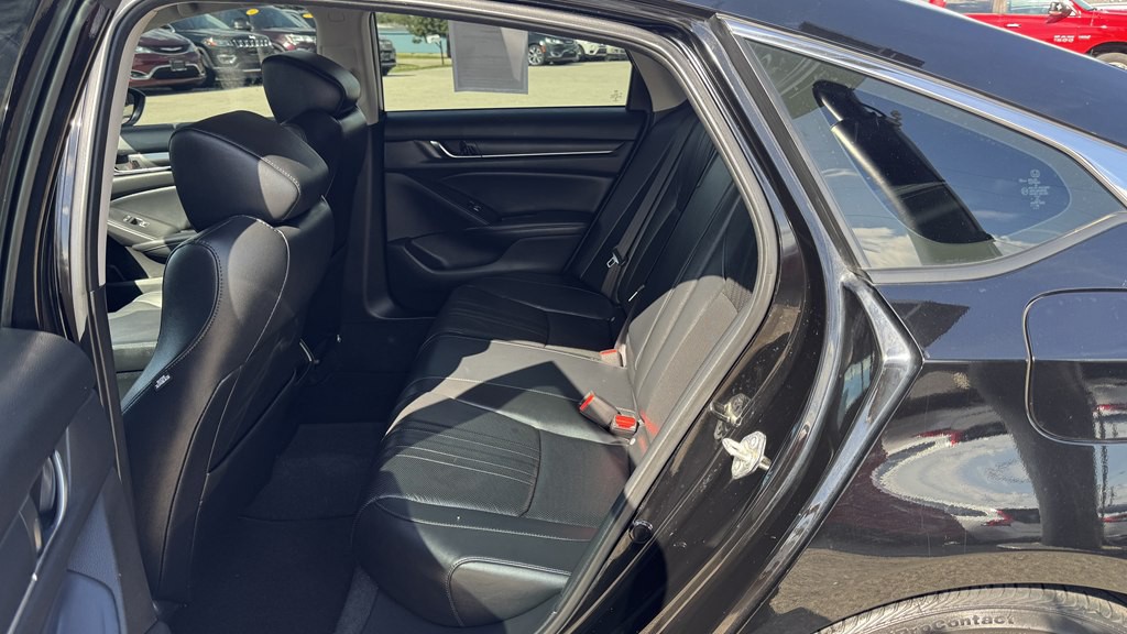 2022 Honda Accord Image 21