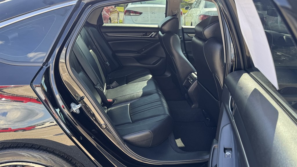 2022 Honda Accord Image 25