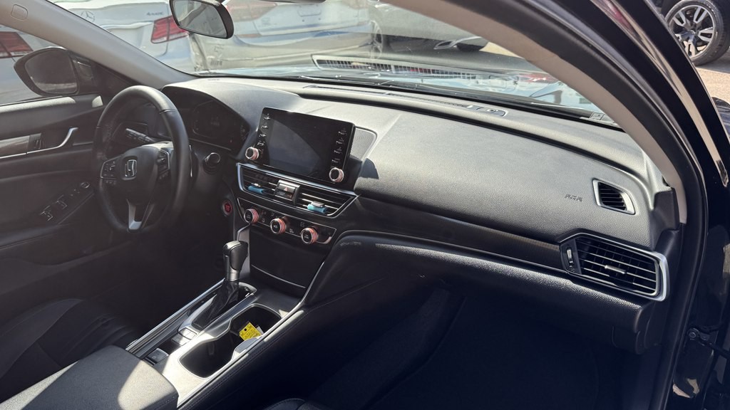 2022 Honda Accord Image 27