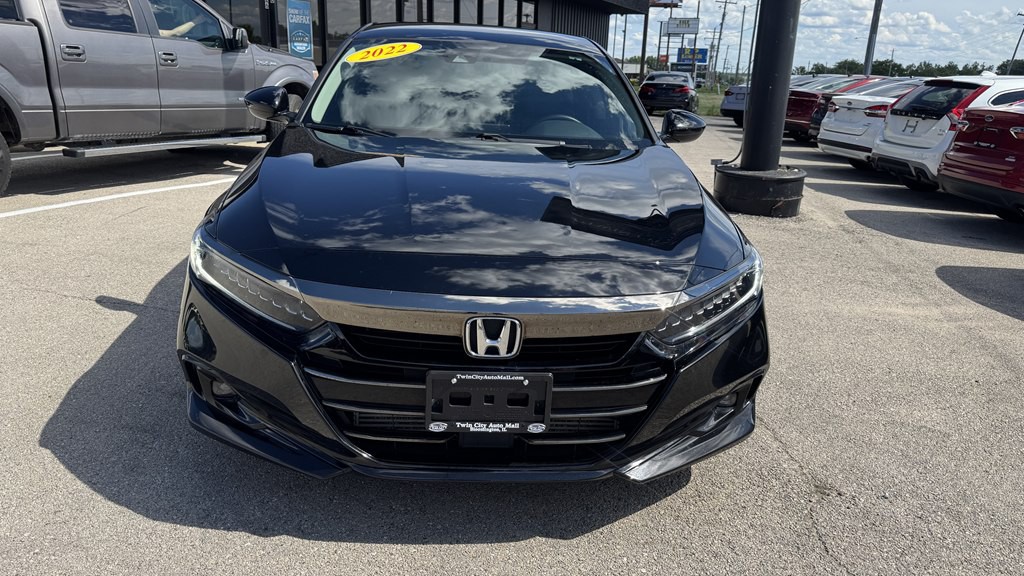 2022 Honda Accord Image 3