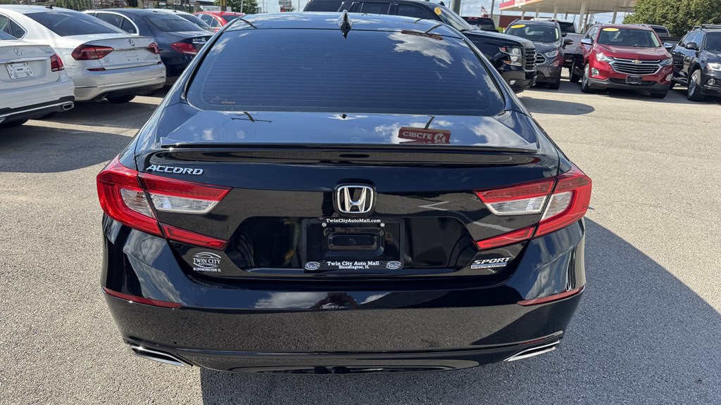 2022 Honda Accord Image 7