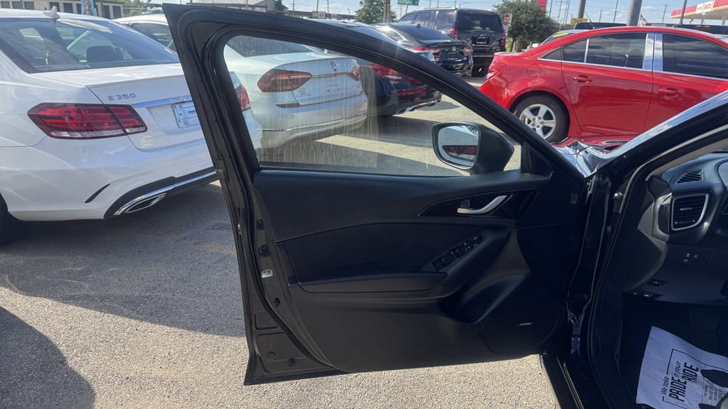 2016 Mazda Mazda3 Image 13