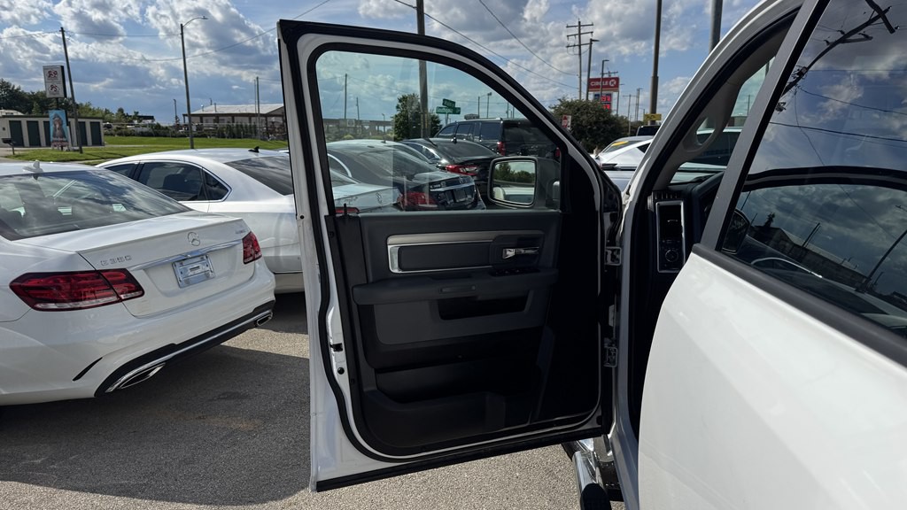 2019 RAM 1500 Image 14
