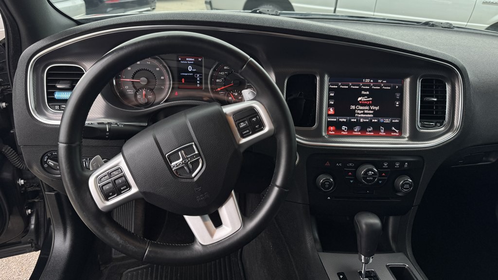 2014 Dodge Charger Image 18