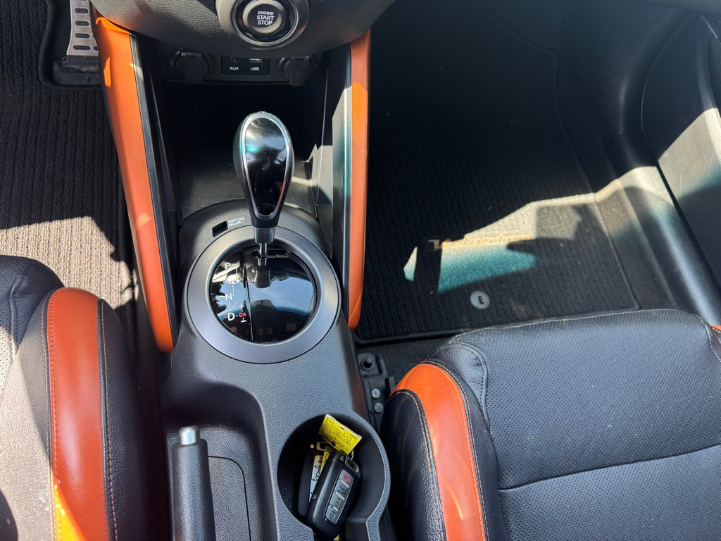 2016 Hyundai Veloster Image 23