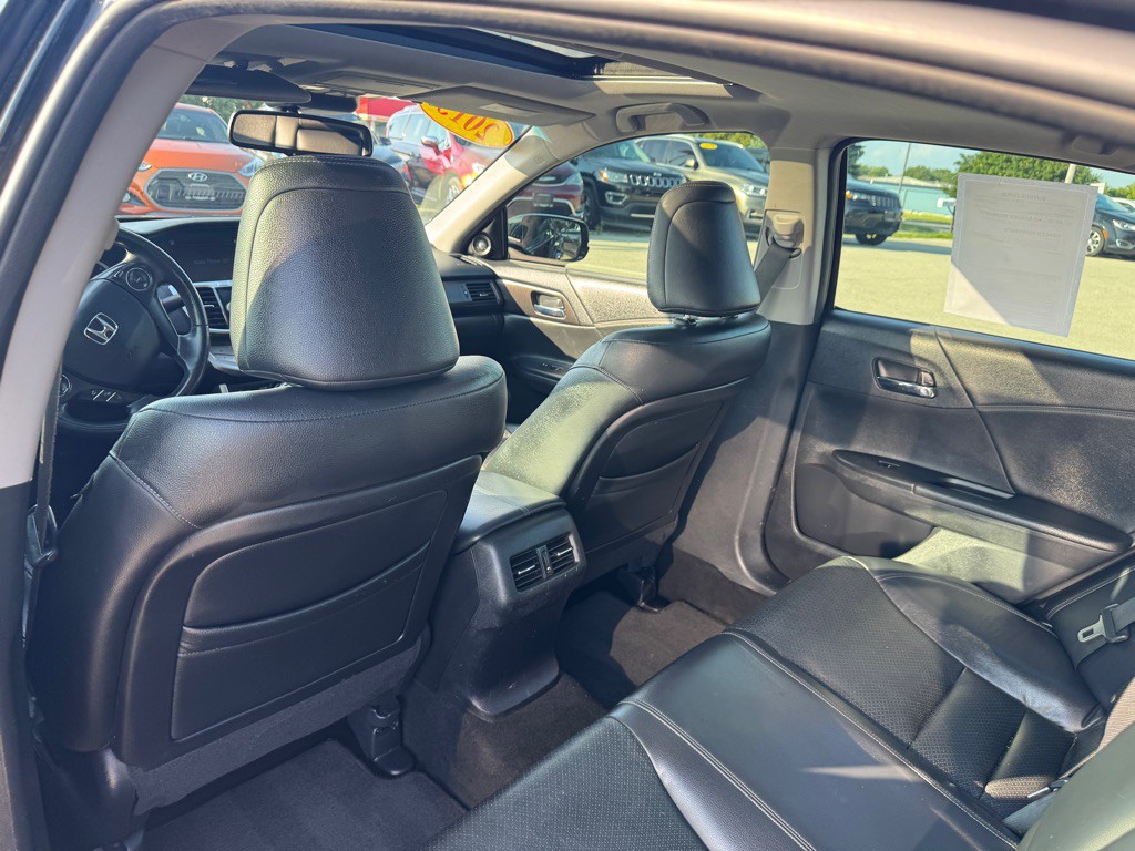 2013 Honda Accord Image 19