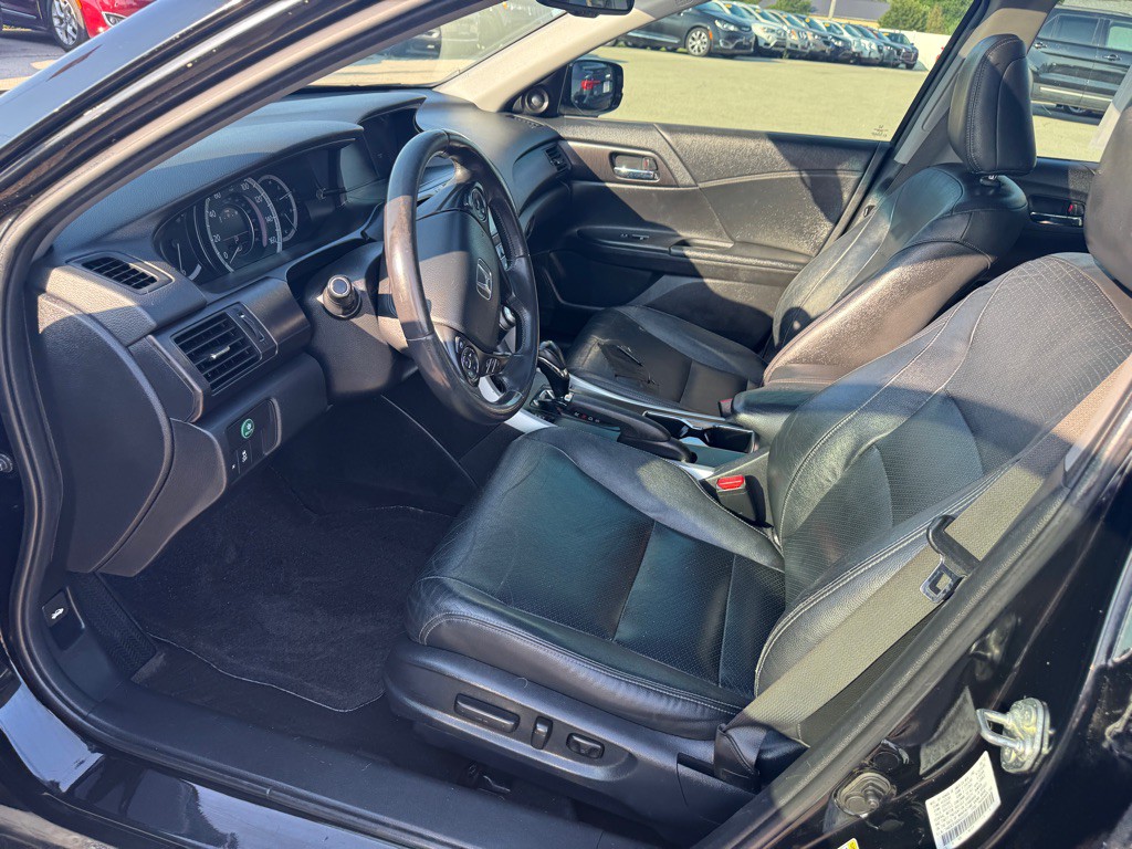 2013 Honda Accord Image 22