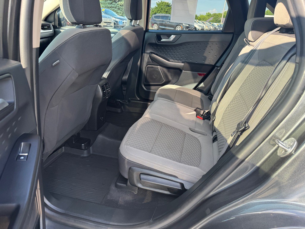2020 Ford Escape Image 15