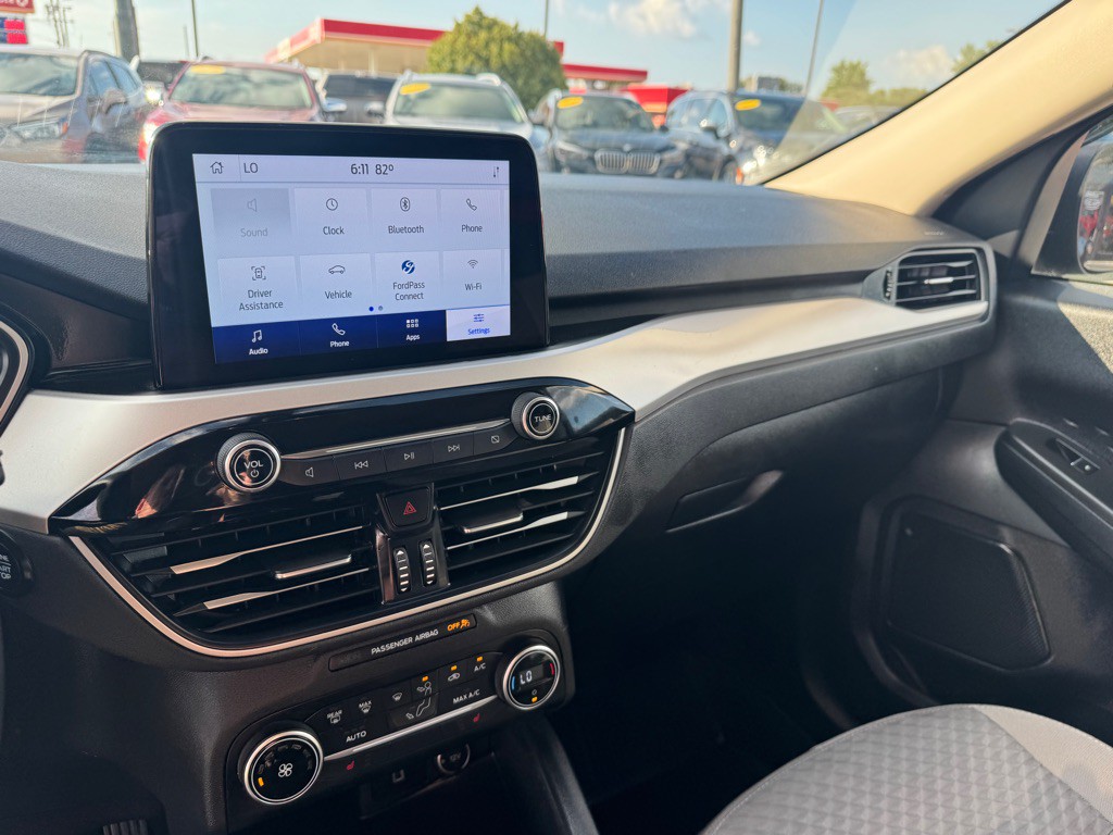 2020 Ford Escape Image 23