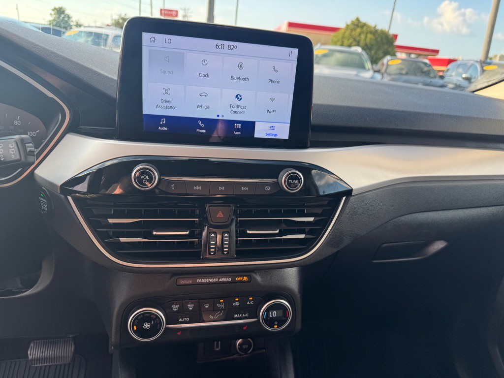 2020 Ford Escape Image 24