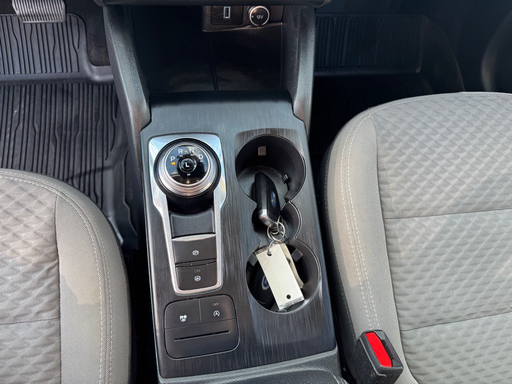 2020 Ford Escape Image 25