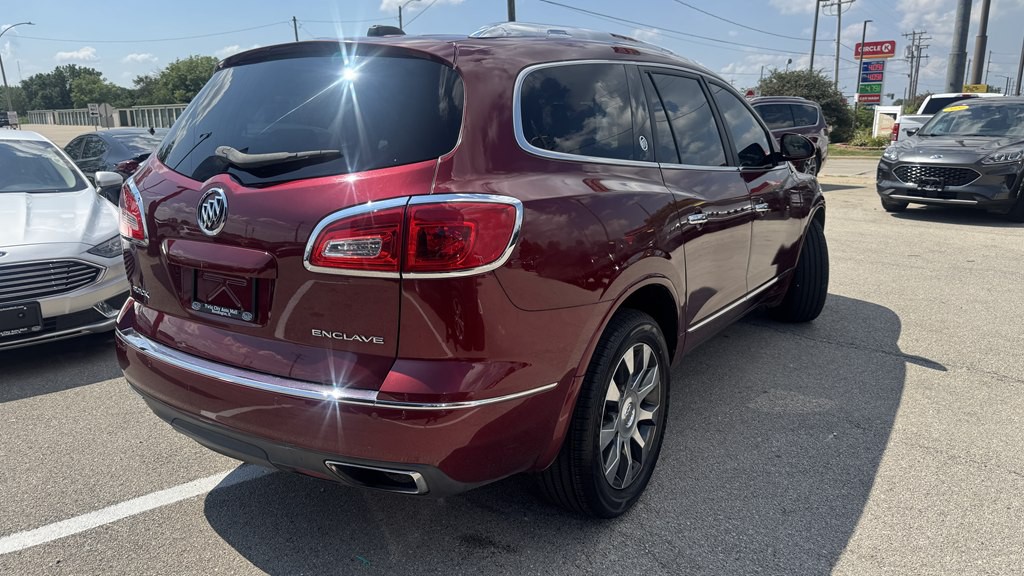 2017 Buick Enclave Image 8