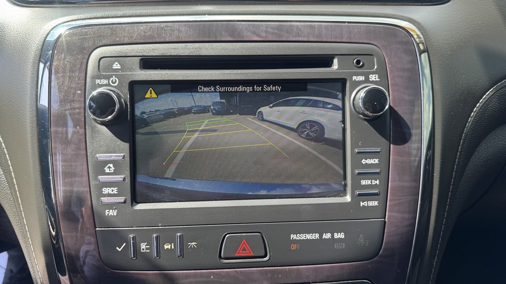 2017 Buick Enclave Image 19