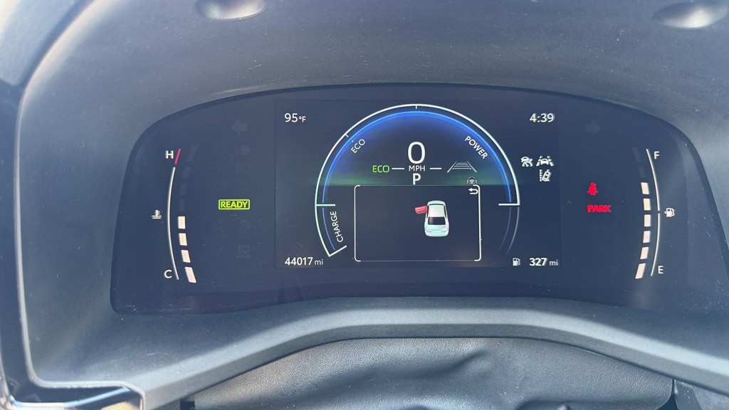 2025 Toyota Camry Image 17