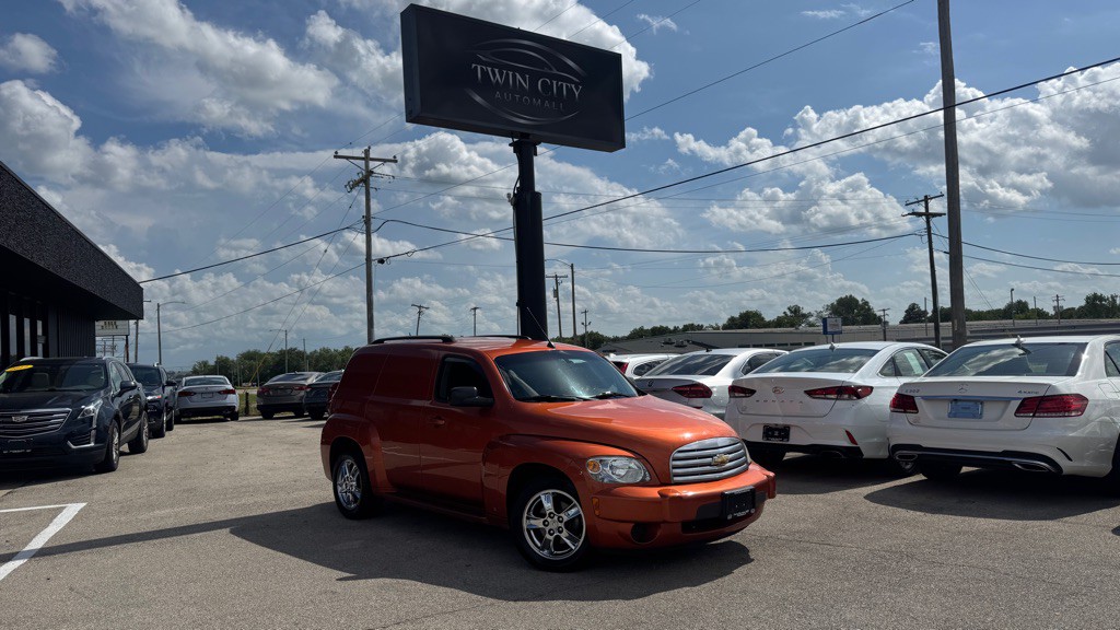 2008 Chevrolet HHR Image 1