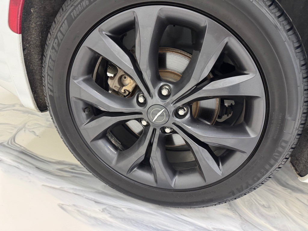 2020 Chrysler Pacifica Image 11