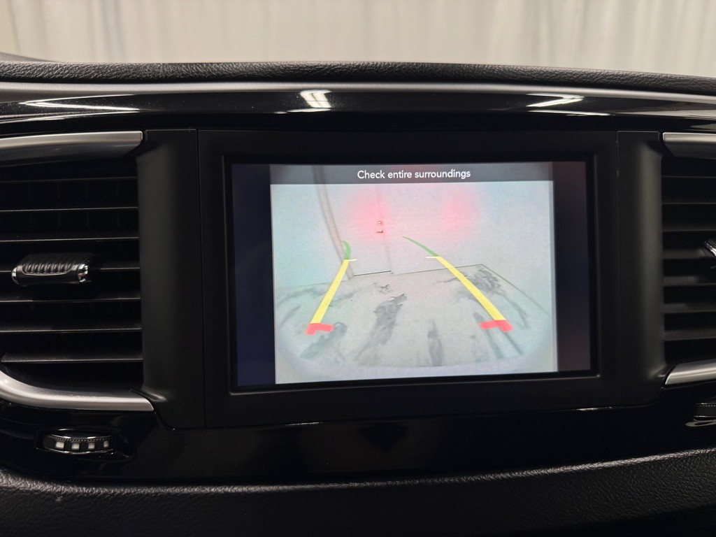 2020 Chrysler Pacifica Image 27